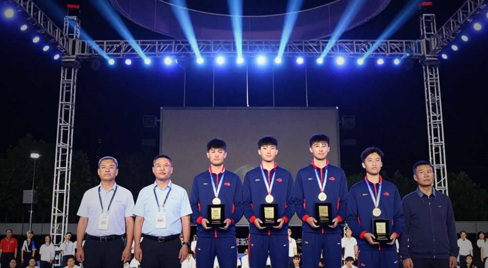 Jemma Reekie phá kỷ lục đường đua châu Âu sau chấn thương và thất bại Commonwealth Games, hướng tới World Championships Beijing