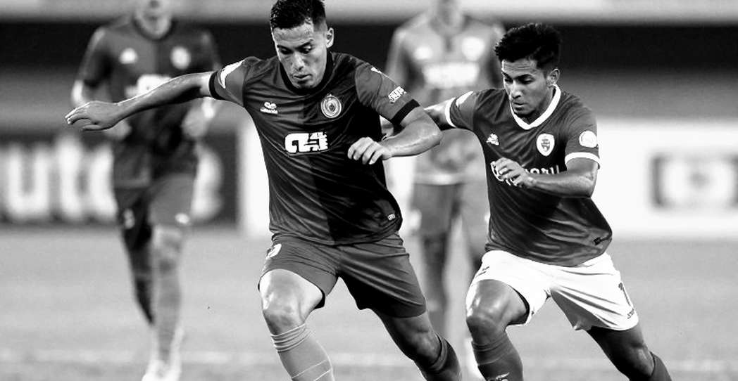 Kỳ chuyển nhượng V.League: nghề đọc hợp đồng thay vì đọc tin đồn