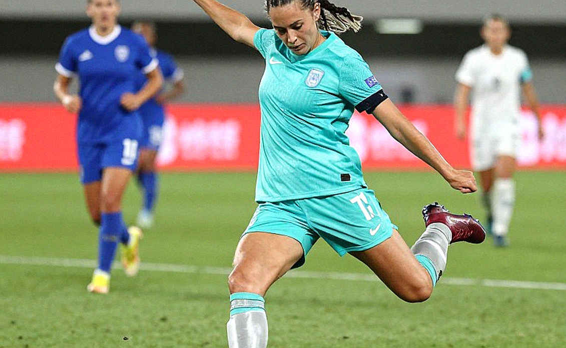 Lạch Tray mùa này: Những người ở lại và nhịp đập không tên