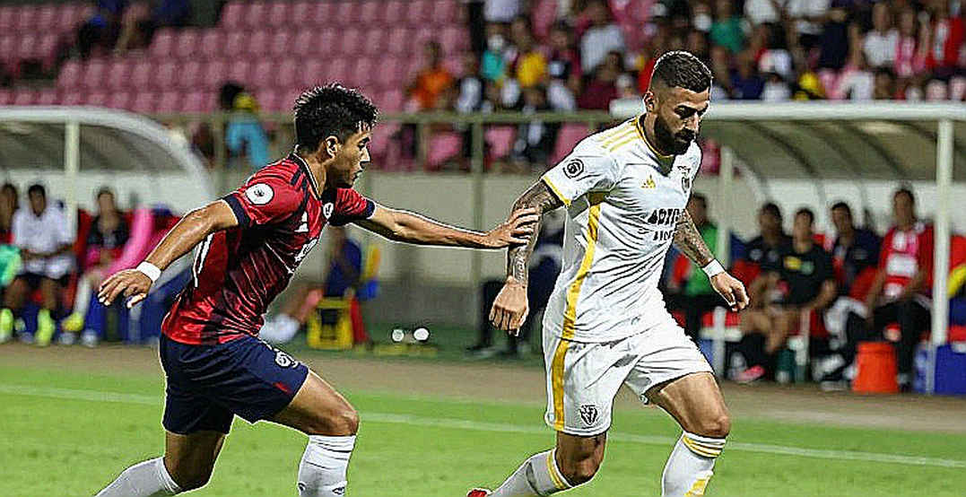 Manisa FK, bản hợp đồng 18 tháng và những gì bị cắt khỏi bốn câu thông cáo