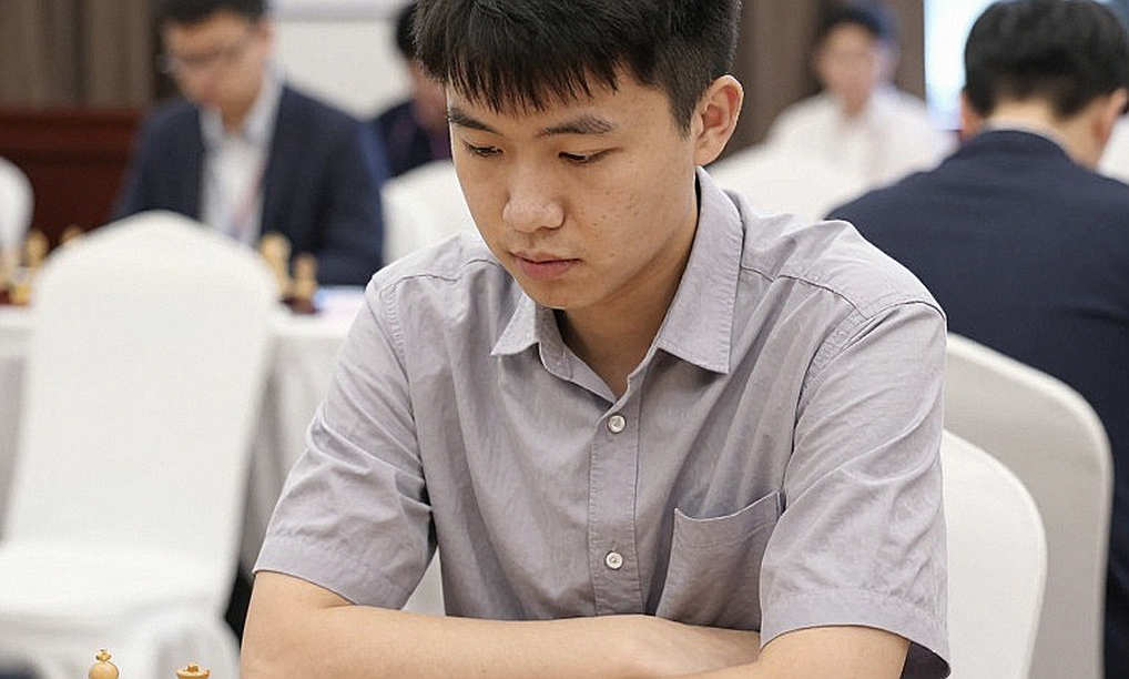 GCL 2026: Nepomniachtchi bóp nghẹt Carlsen, rồi thắng Sindarov bằng đồng hồ — Một ván cờ của ký ức và thời gian GCL 2026: Nepomniachtchi bóp nghẹt Carlsen, rồi thắng Sindarov bằng đồng hồ — Một ván cờ của ký ức và thời gian