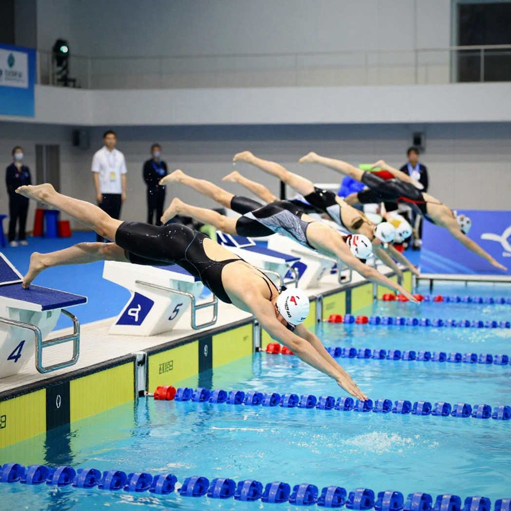 Vì sao một trận đấu NCAA lại bơi ở bể 25 mét: Tín hiệu ẩn trước ngưỡng cửa giải vô địch thế giới bể ngắn
