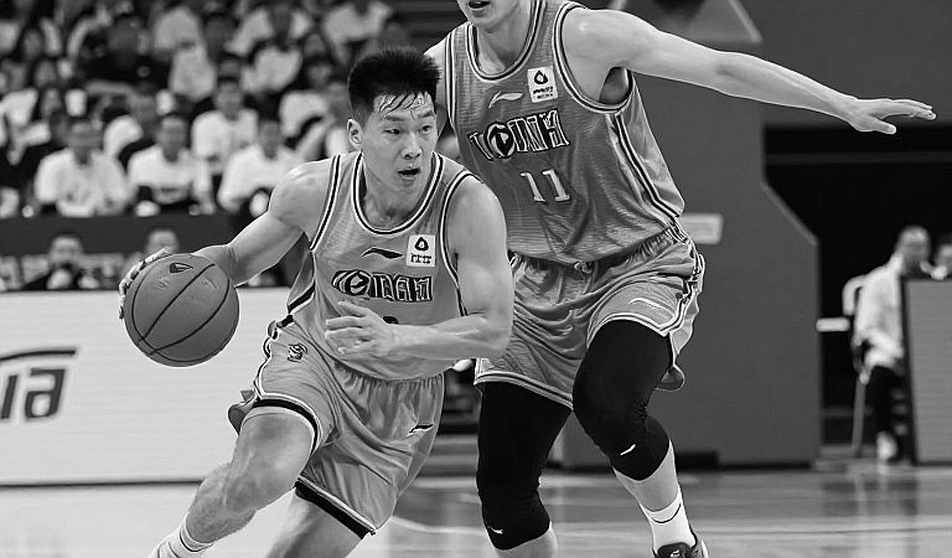 Bản báo cáo trống: khi phân tích chuyển nhượng NBA được dựng từ một tệp dữ liệu rỗng