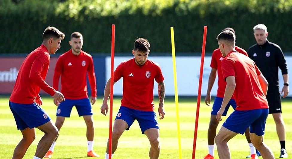 Toney, Wirtz và hai dòng chảy ngược: Câu chuyện thật mà bản tin ồn ào đang giấu